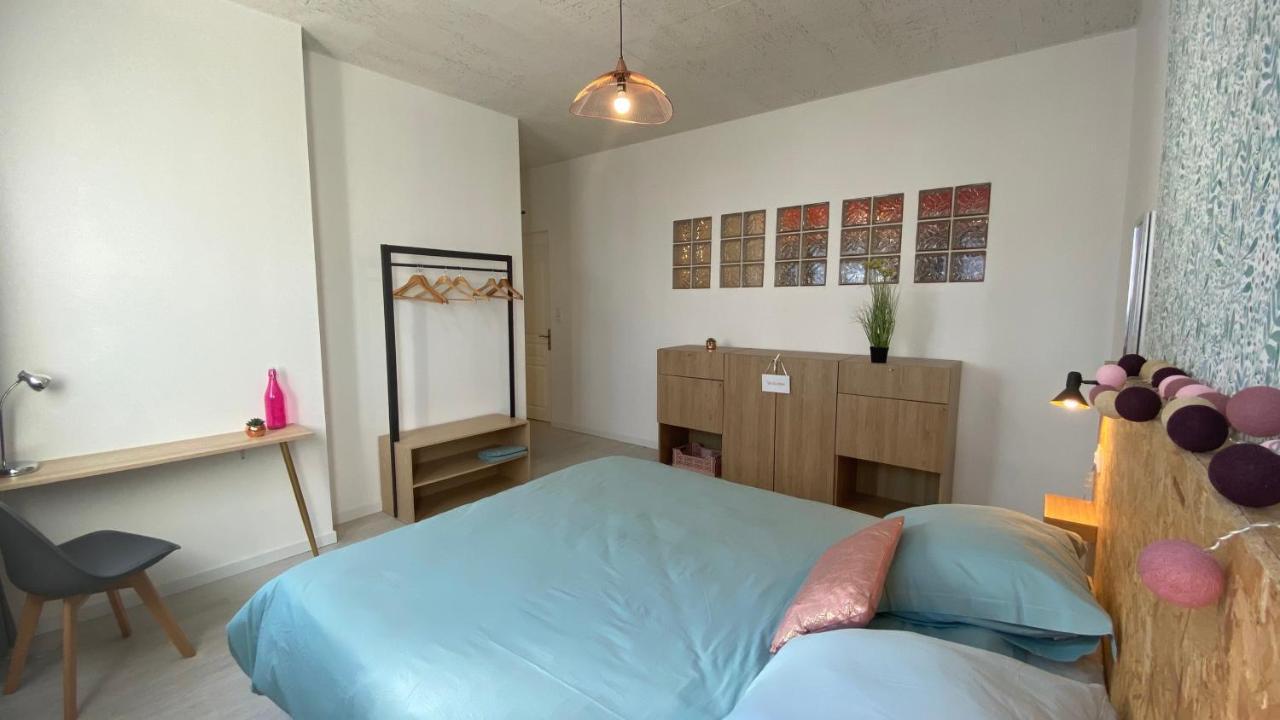 La Maison D'Angelique - Colocation Hoteliere A 150M Gare Tgv- Grande Cuisine Equipee & Salon - Fibre - Netflix 니오르 외부 사진