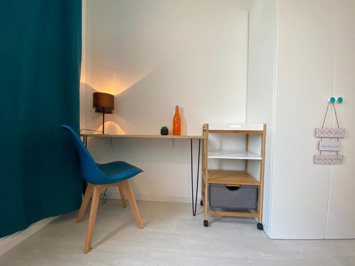 La Maison D'Angelique - Colocation Hoteliere A 150M Gare Tgv- Grande Cuisine Equipee & Salon - Fibre - Netflix 니오르 외부 사진