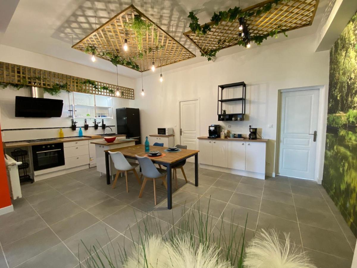 La Maison D'Angelique - Colocation Hoteliere A 150M Gare Tgv- Grande Cuisine Equipee & Salon - Fibre - Netflix 니오르 외부 사진