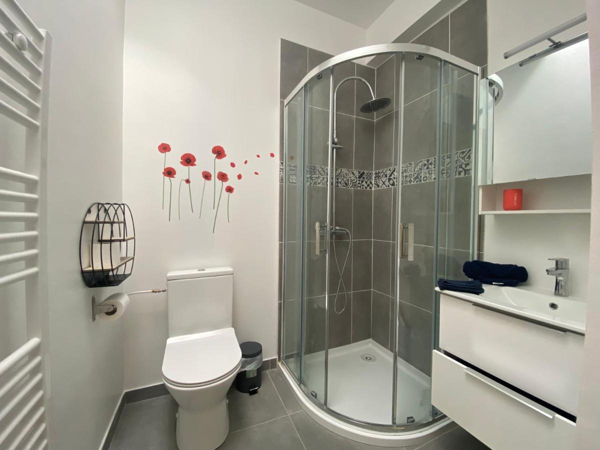 La Maison D'Angelique - Colocation Hoteliere A 150M Gare Tgv- Grande Cuisine Equipee & Salon - Fibre - Netflix 니오르 외부 사진