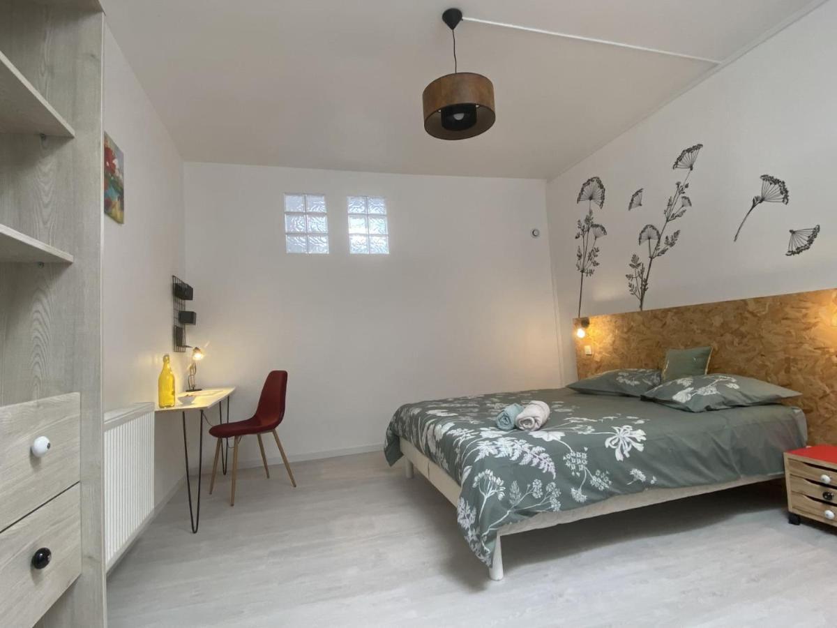 La Maison D'Angelique - Colocation Hoteliere A 150M Gare Tgv- Grande Cuisine Equipee & Salon - Fibre - Netflix 니오르 외부 사진